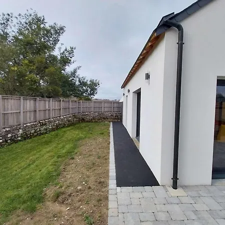 بيت للعطل Beautiful New Modern House *
