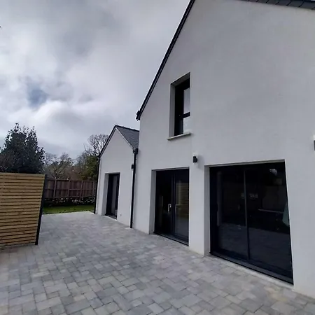 Beautiful New Modern House * بادن